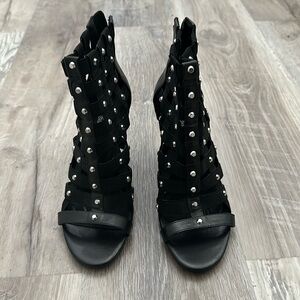 NEVER WORN Michael Kors black sandals size 8